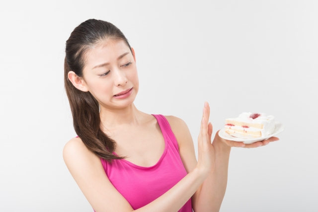 授乳中どうしてもケーキが食べたい 食べる前の注意とオススメの方法